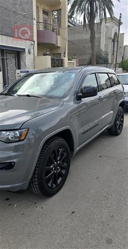 جيب جراند شيروكي